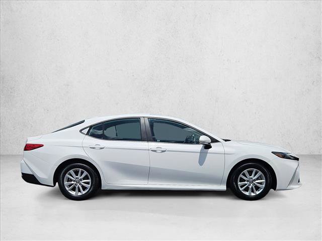 Used 2025 Toyota Camry LE FWD image 4
