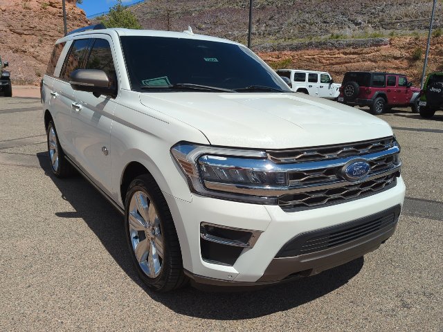 Used 2024 Ford Expedition King Ranch AWD/4WD image 3