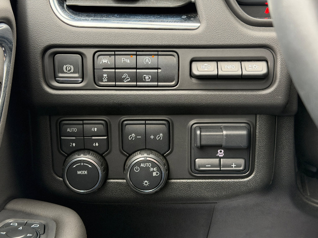 Used 2024 Chevrolet Tahoe High Country w/ Max Trailering Package AWD/4WD image 6