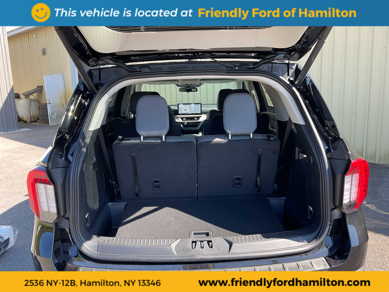 Used 2025 Ford Explorer Active image 23