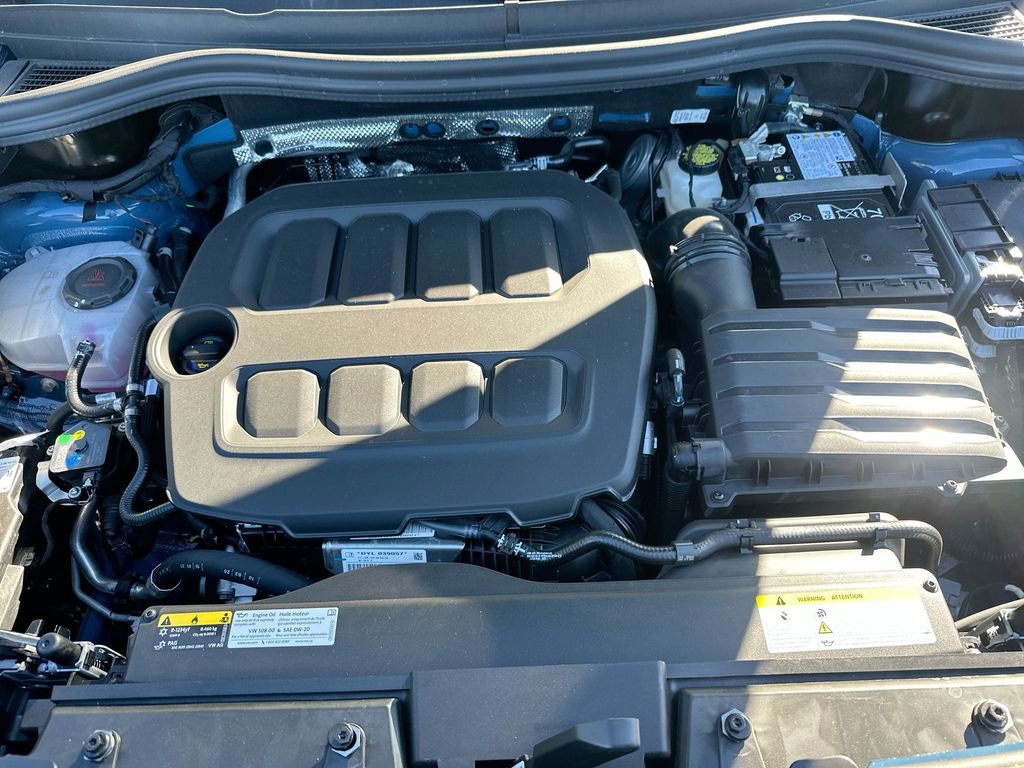 New 2025 Volkswagen Tiguan SE R-Line image 50