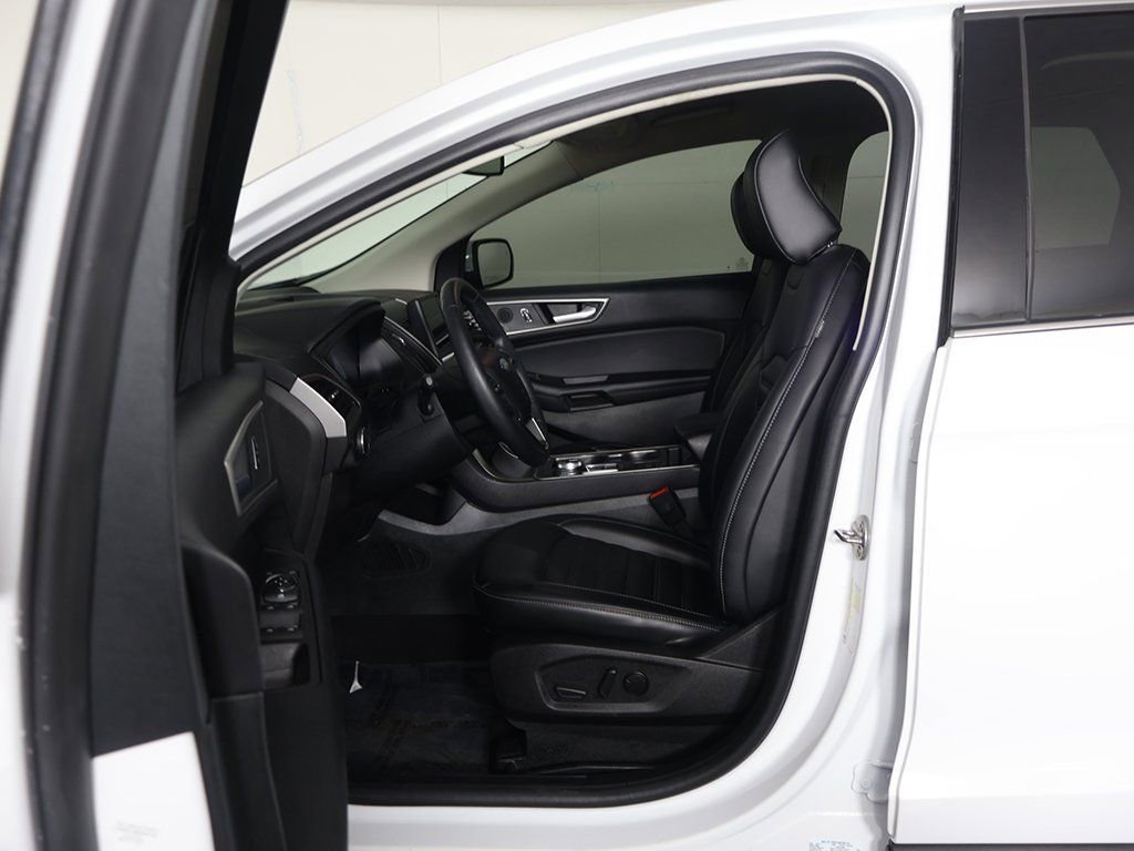 Used 2024 Ford Edge SEL w/ Convenience Package image 27