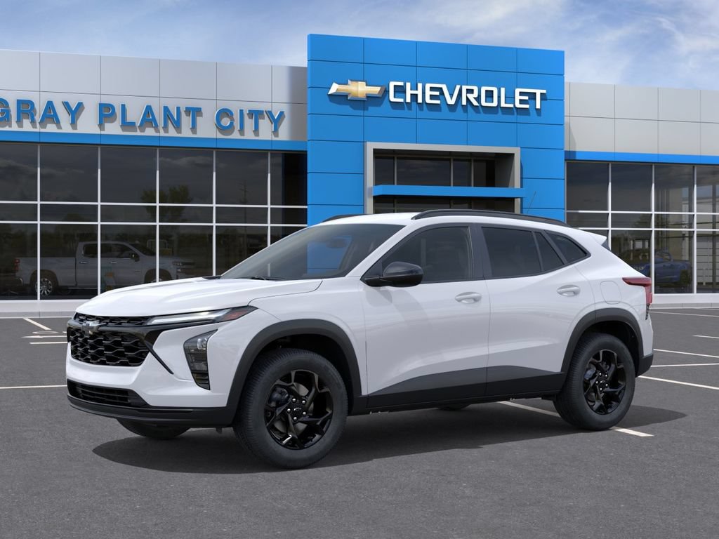 New 2026 Chevrolet Trax LT w/ Driver Confidence Package FWD image 2