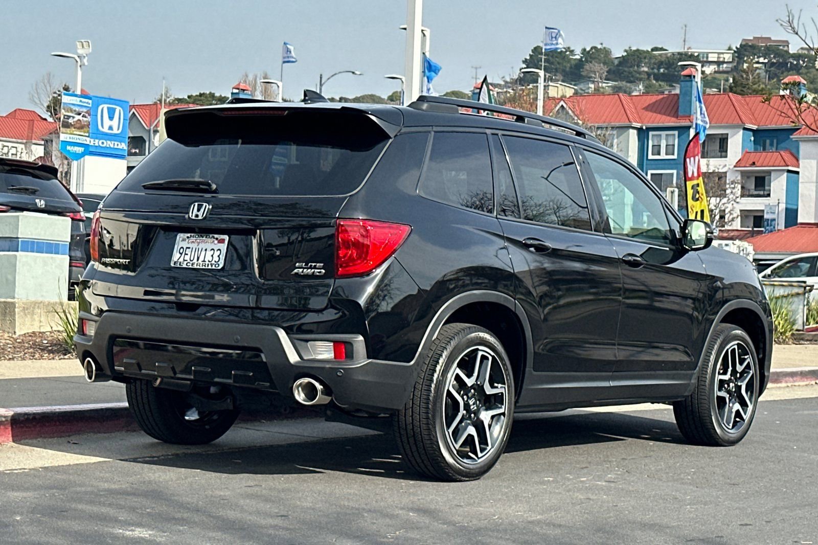 Used 2022 Honda Passport Elite image 3