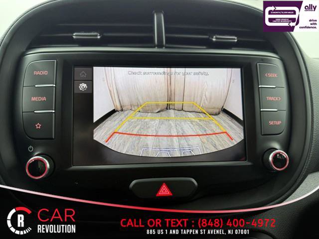 Used 2022 Kia Soul LX image 36