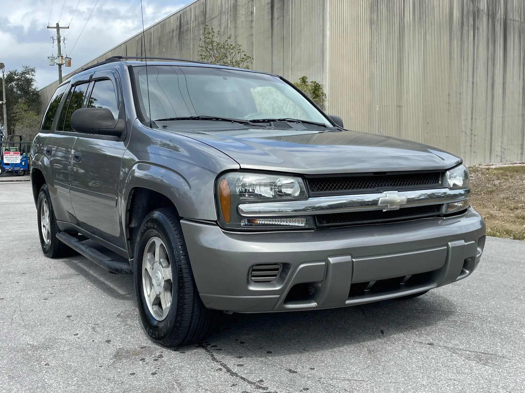 Used 2006 Chevrolet TrailBlazer LS w/ LS Preferred Equipment Group image 4