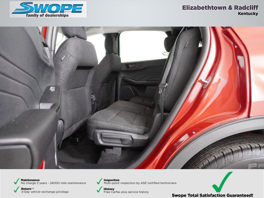 Used 2025 Ford Escape Active w/ Tech Pack #1 AWD/4WD image 11