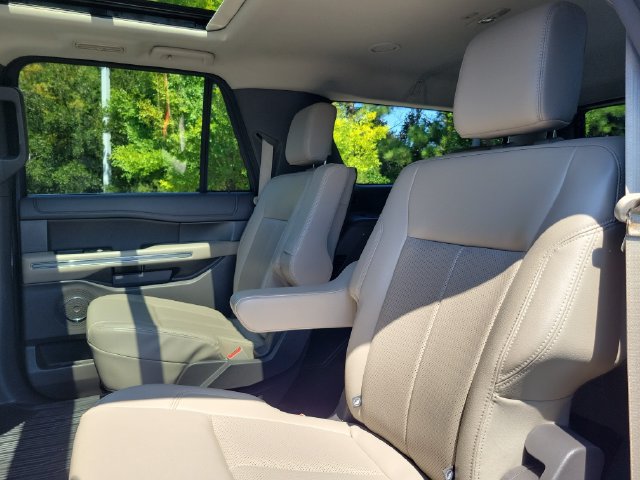Used 2021 Ford Expedition Max XLT RWD image 9
