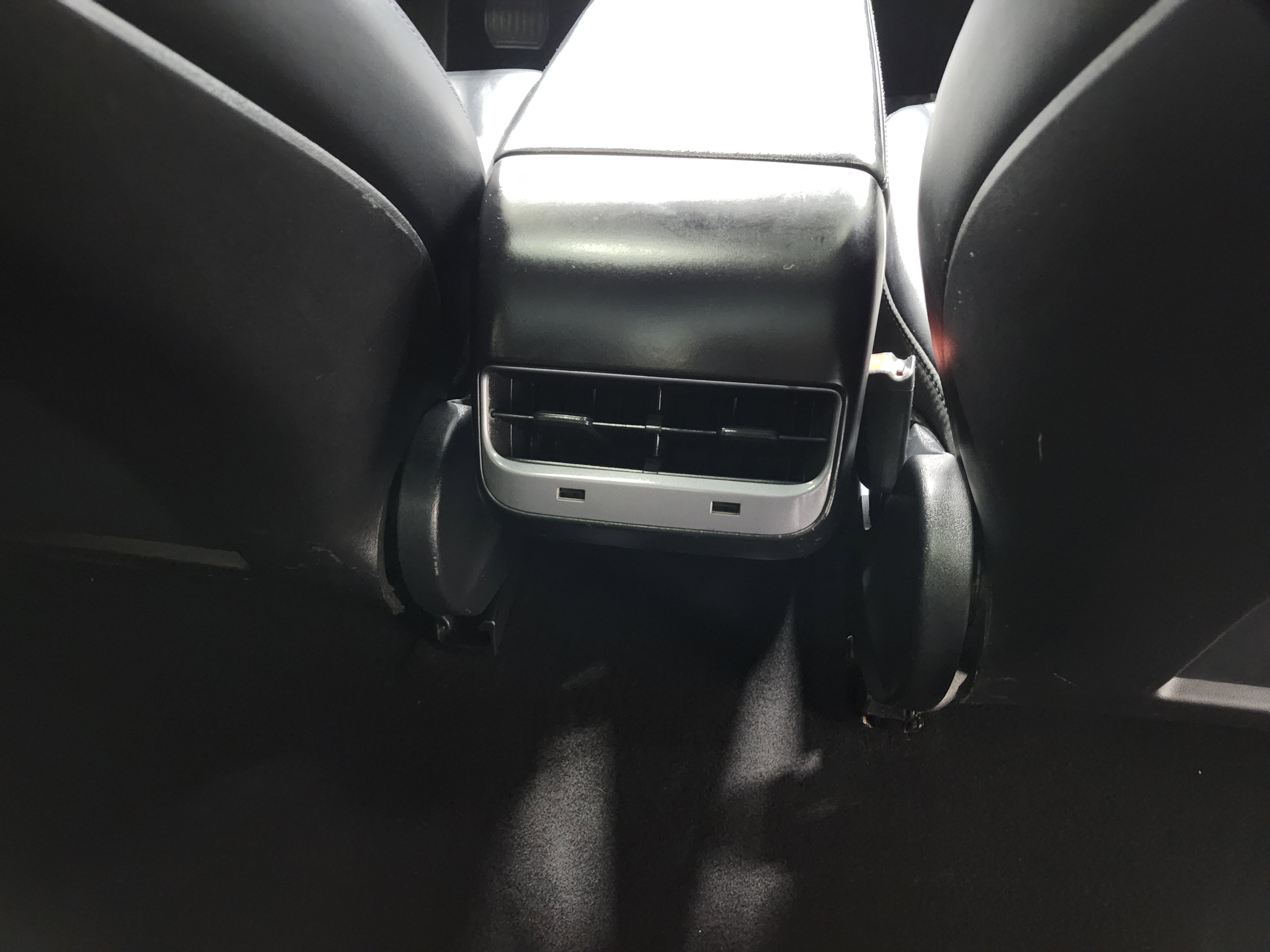 Used 2019 Tesla Model 3 Standard Range image 21