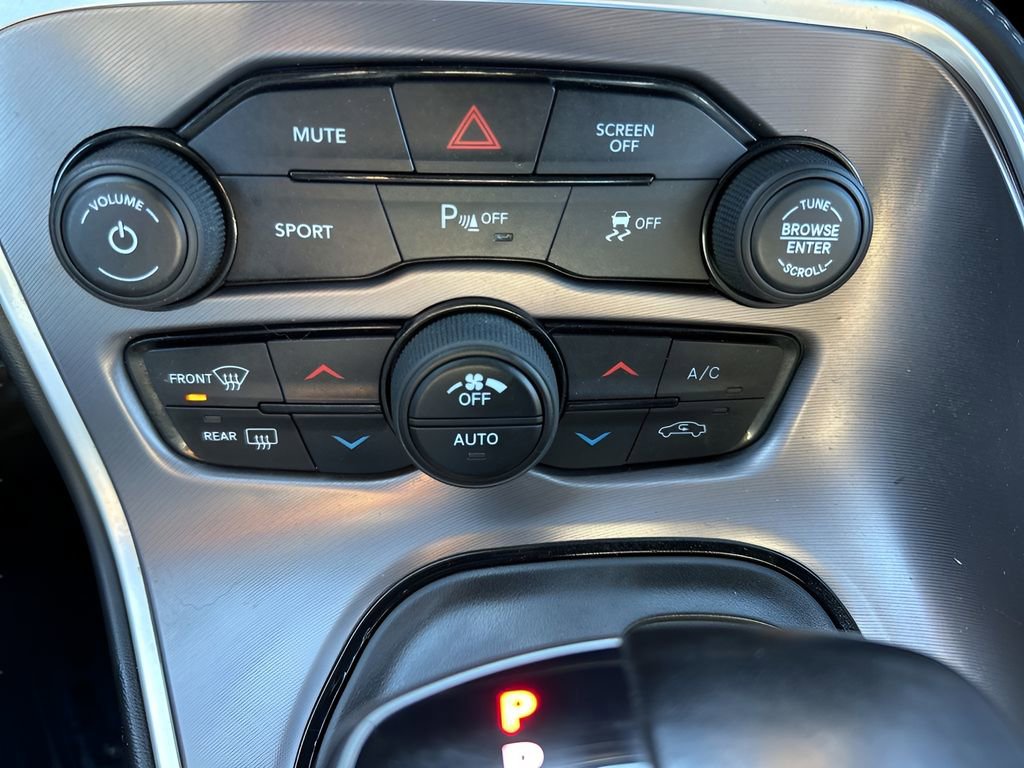 Used 2020 Dodge Challenger R/T image 18