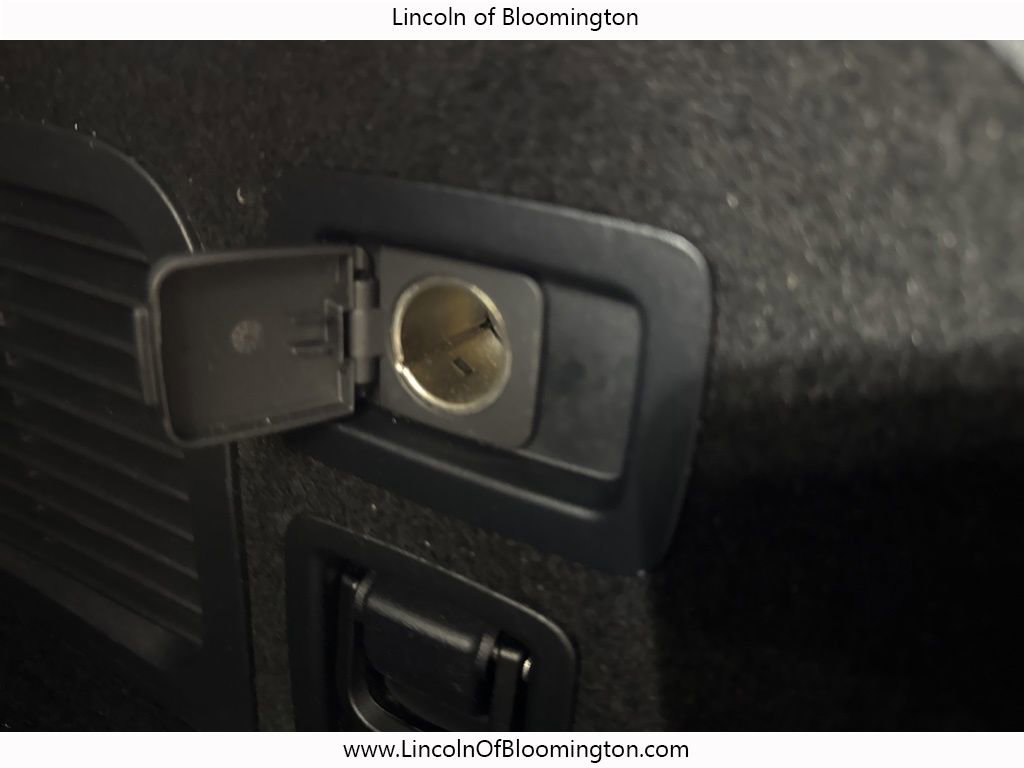 Certified 2022 Lincoln Aviator Reserve w/ Equipment Group 201A image 74