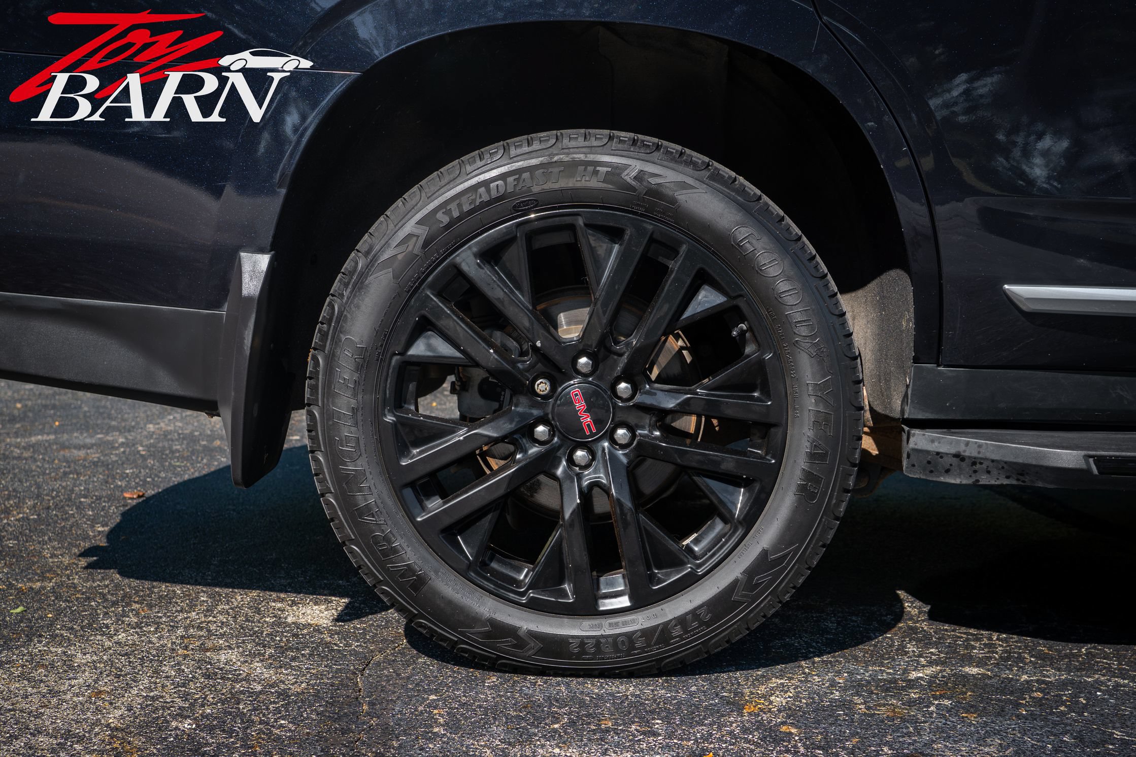 Used 2021 GMC Yukon Denali AWD/4WD image 14