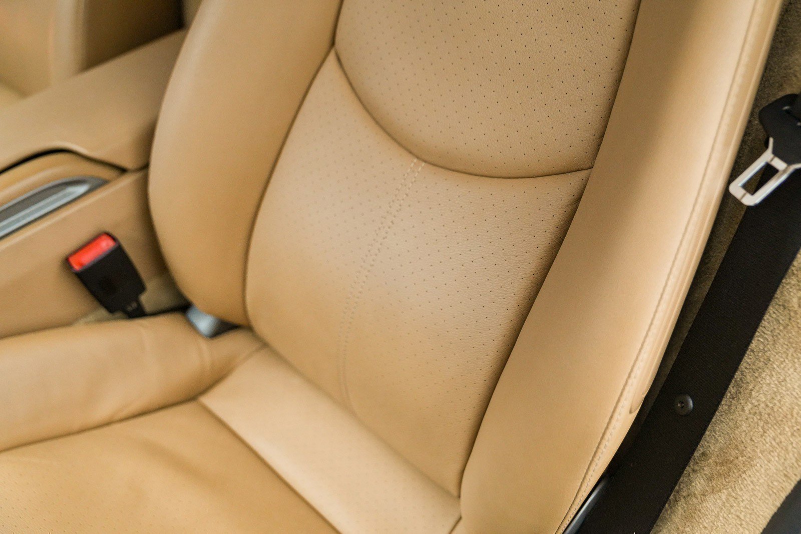 Used 2010 Porsche Cayman S image 28