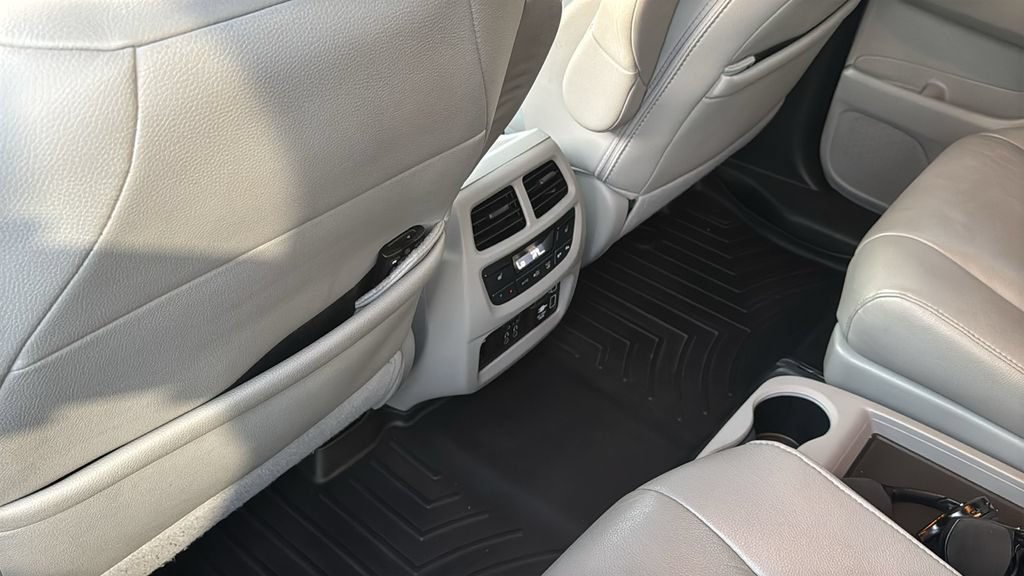 Used 2022 Honda Pilot Touring image 31