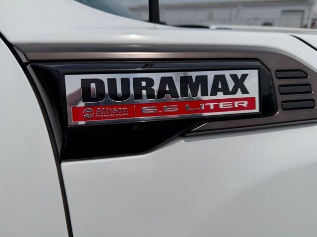 Used 2024 GMC Sierra 2500 AT4X image 7