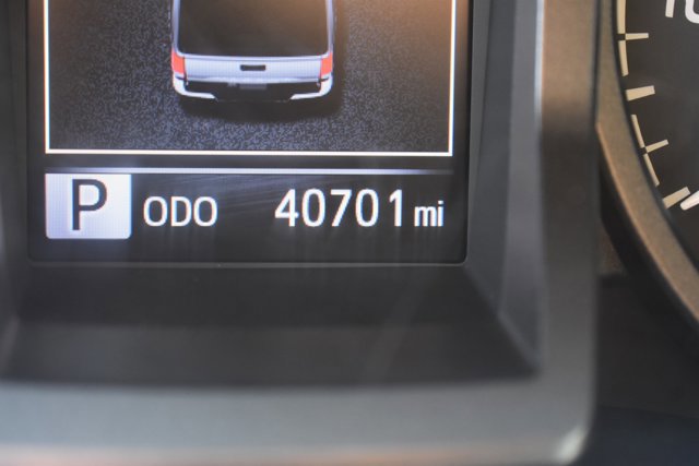 Used 2023 Toyota Tacoma TRD Off-Road image 23