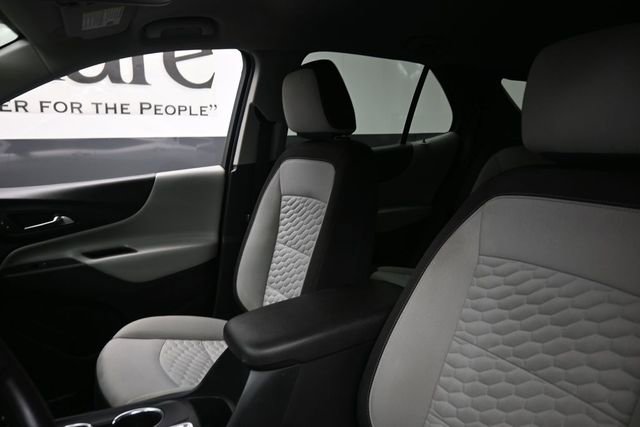 Used 2019 Chevrolet Equinox LS w/ LS Convenience Package FWD image 16