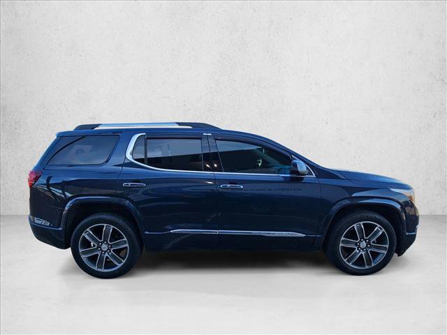 Used 2018 GMC Acadia Denali w/ Technology Package AWD/4WD image 4