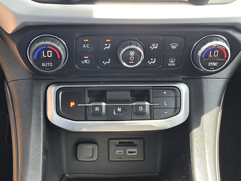 Used 2023 GMC Acadia SLT FWD image 14