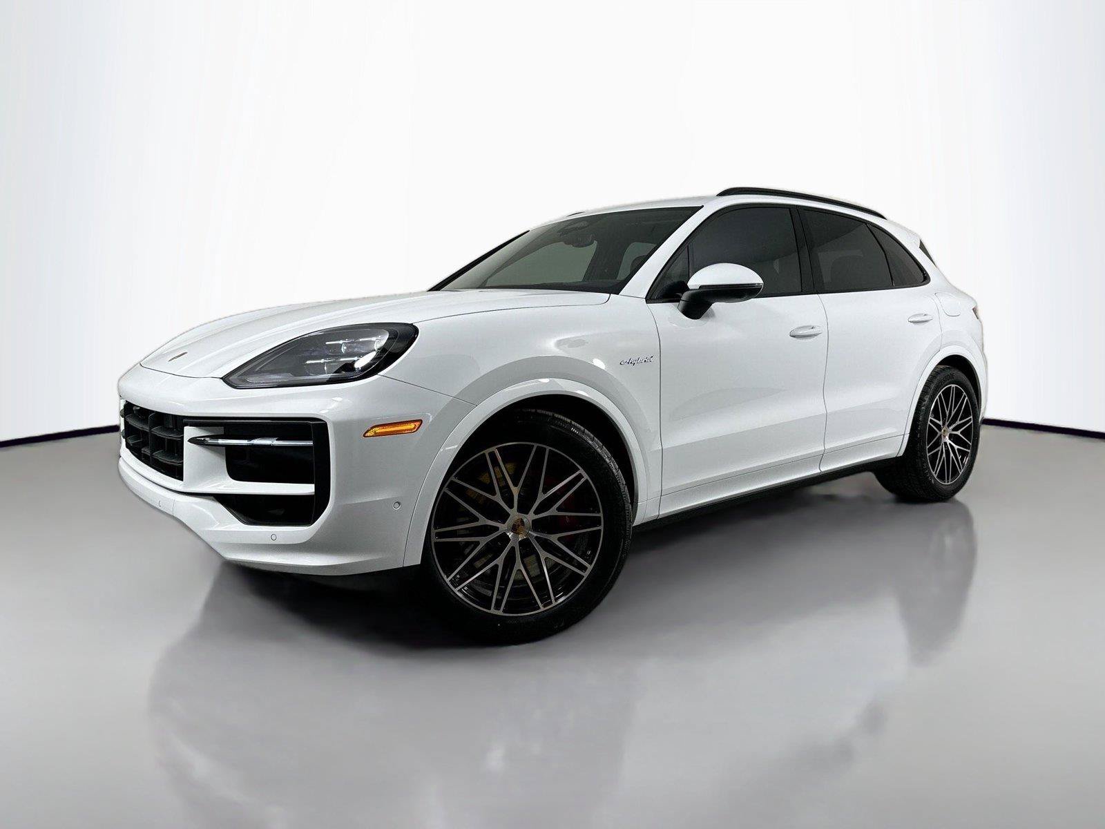 Used 2026 Porsche Cayenne S AWD/4WD image 1