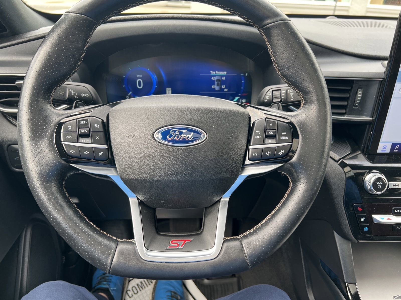 Used 2022 Ford Explorer ST w/ Equipment Group 401A image 23