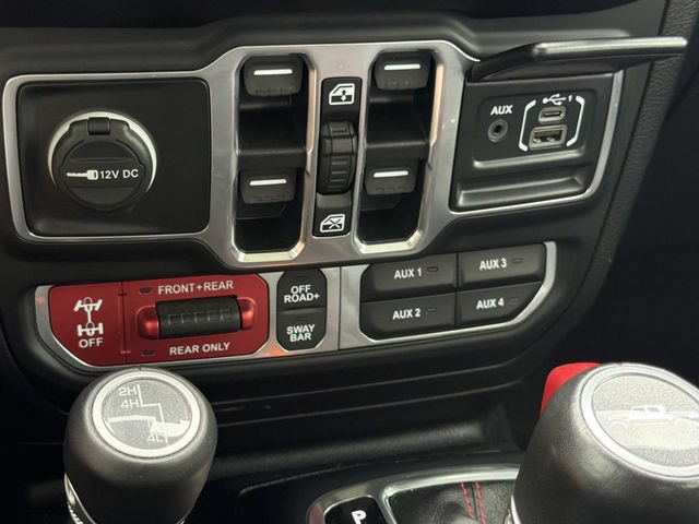 Used 2020 Jeep Gladiator Rubicon AWD/4WD image 29