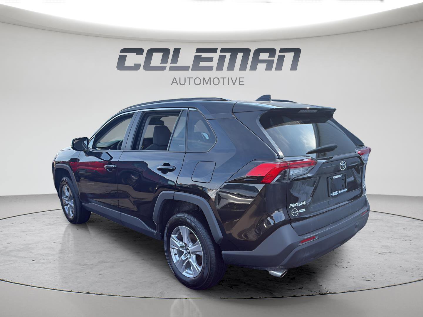 Used 2024 Toyota RAV4 XLE w/ Weather Package image 3