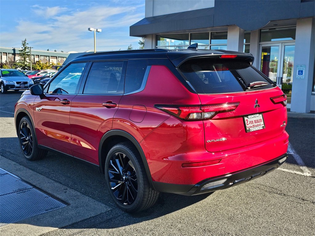 New 2025 Mitsubishi Outlander SEL Black Edition image 4