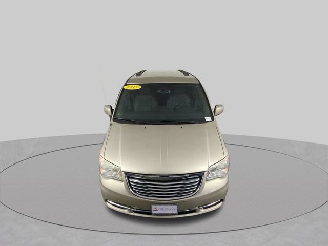 Used 2013 Chrysler Town & Country Touring FWD image 41