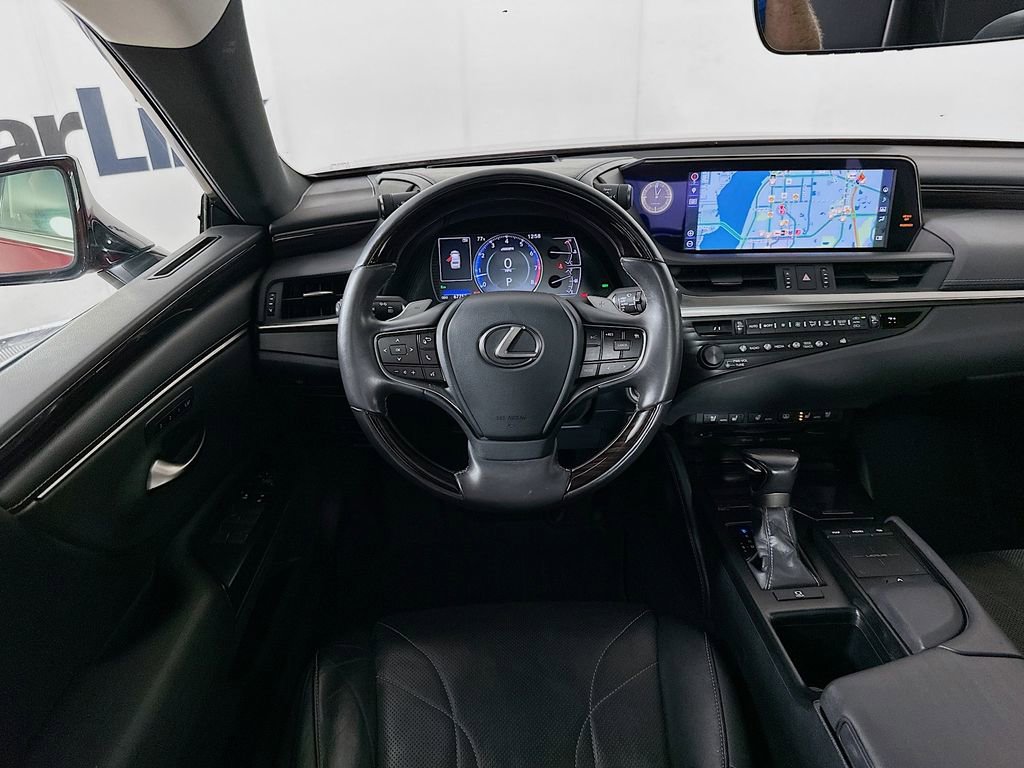 Used 2019 Lexus ES 350 Luxury w/ Accessory Package 2 image 28