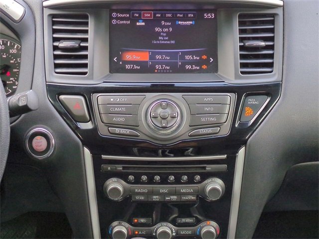 Used 2018 Nissan Pathfinder S image 18