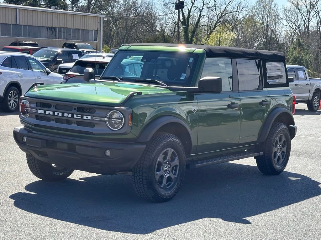 Used 2022 Ford Bronco Big Bend image 2