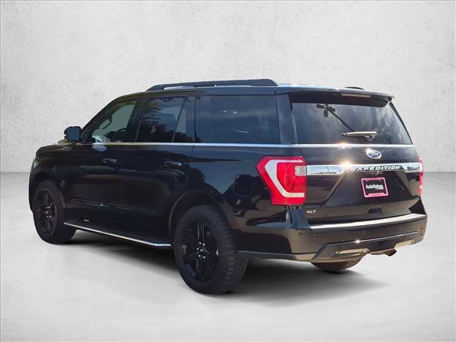 Used 2020 Ford Expedition XLT w/ Equipment Group 202A AWD/4WD image 8