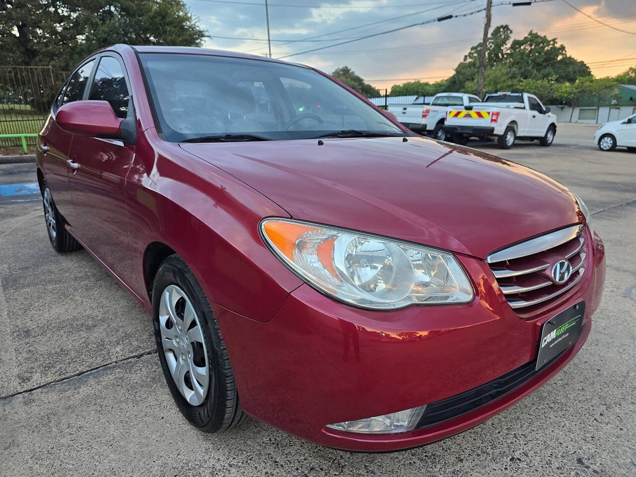 Used 2010 Hyundai Elantra GLS FWD image 3