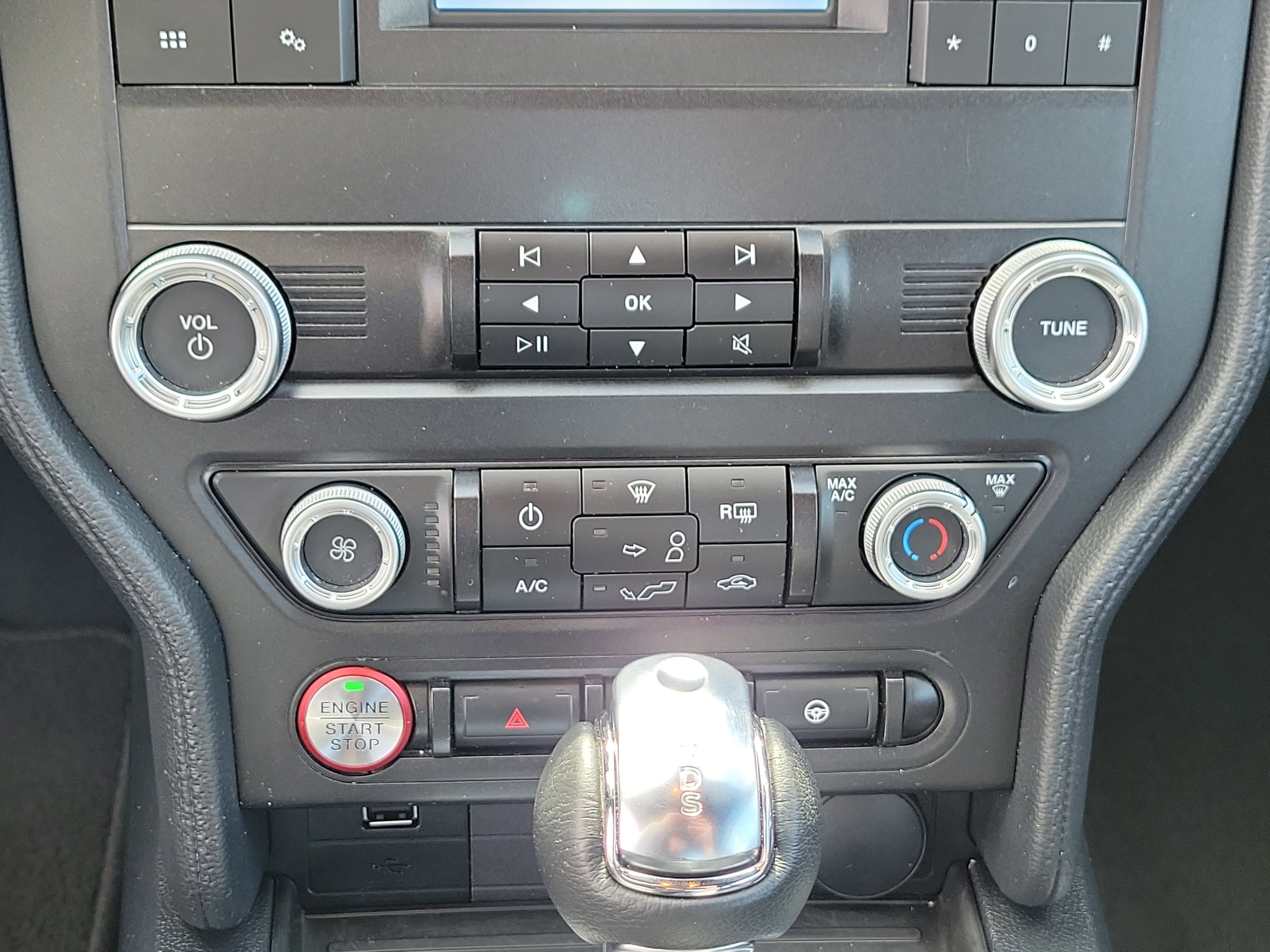 Used 2023 Ford Mustang Coupe image 26