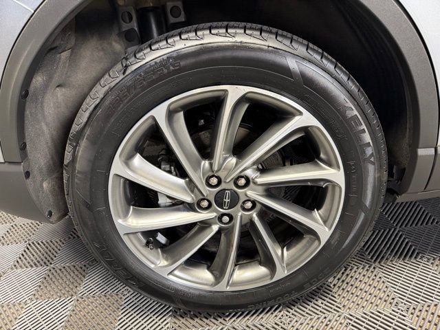 Used 2023 Lincoln Corsair AWD w/ Equipment Group 101A image 44