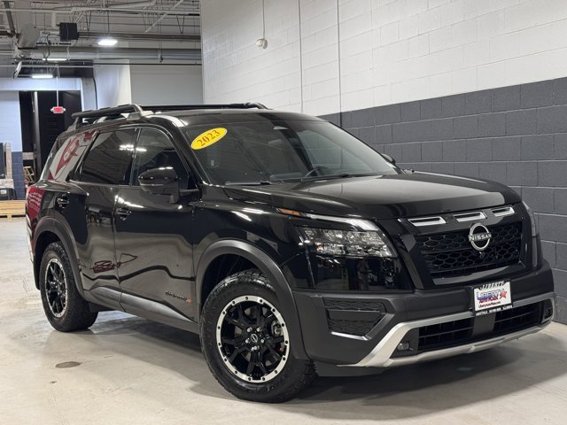 Used 2023 Nissan Pathfinder Rock Creek image 2