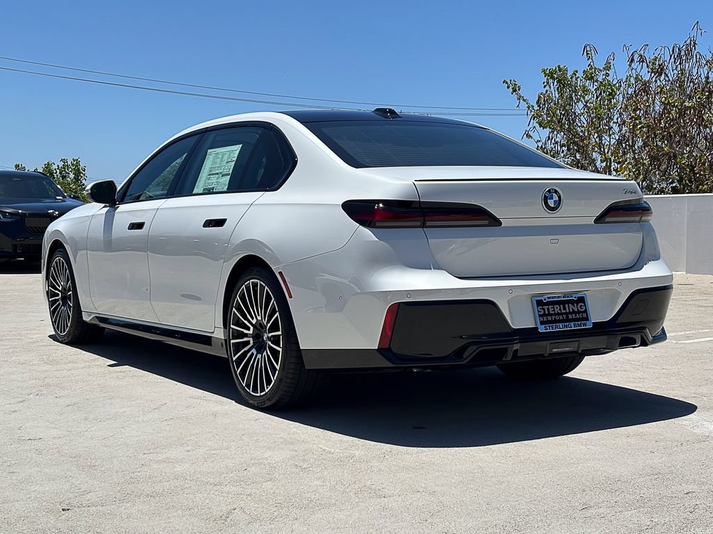 New 2026 BMW 740i w/ Executive Package RWD image 4