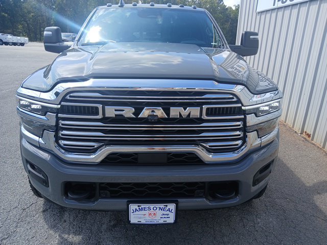 New 2027 RAM 4500 4x4 Crew Cab DRW w/ Laramie Trim Package image 11