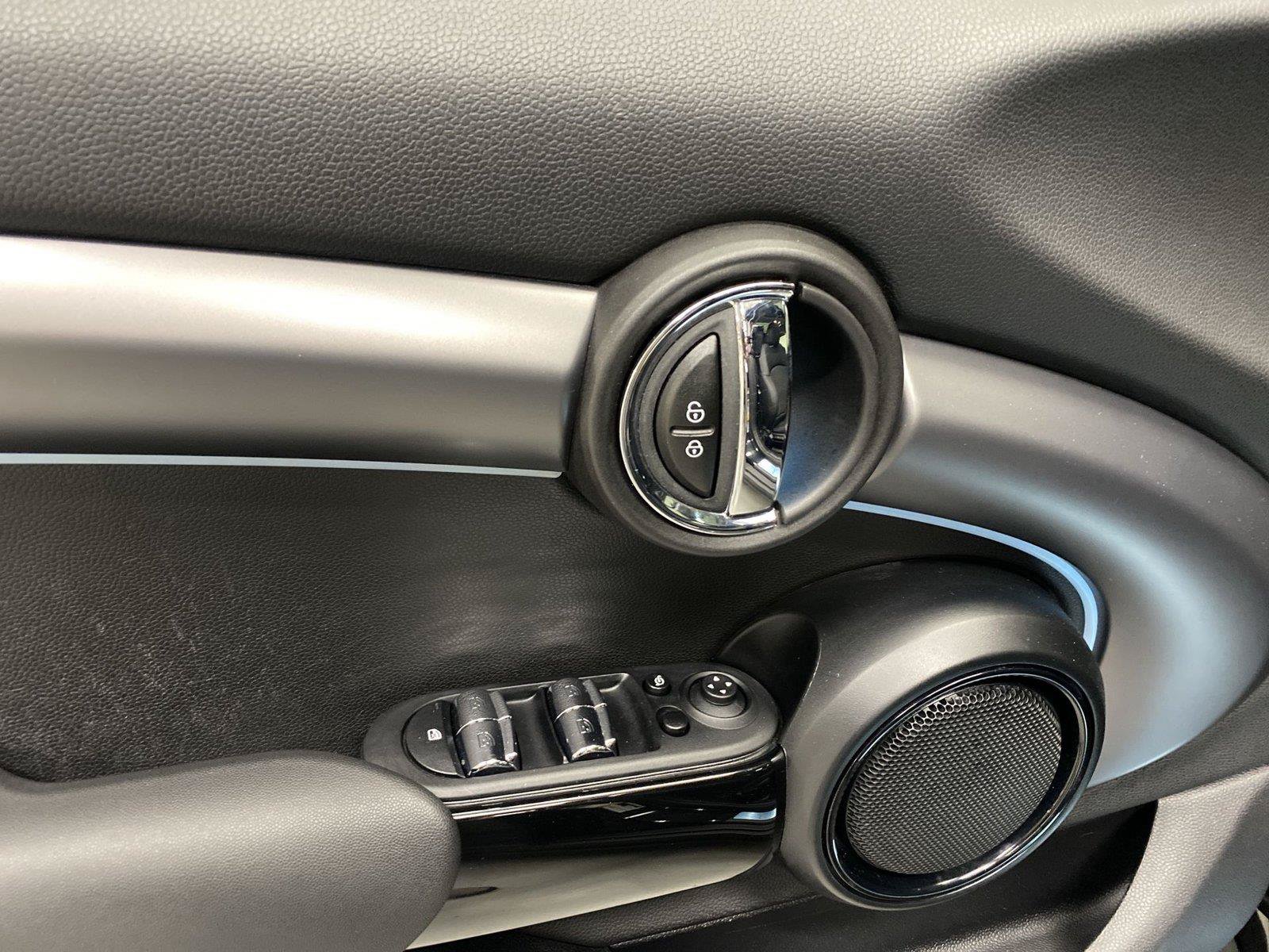 Used 2024 MINI Cooper S FWD image 19