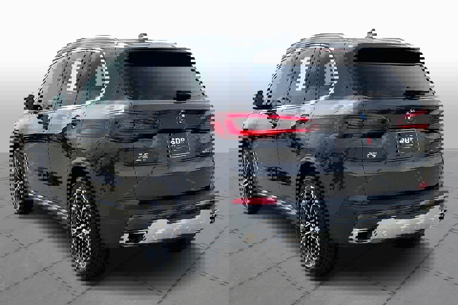 Used 2022 BMW X5 sDrive40i w/ Premium Package image 12