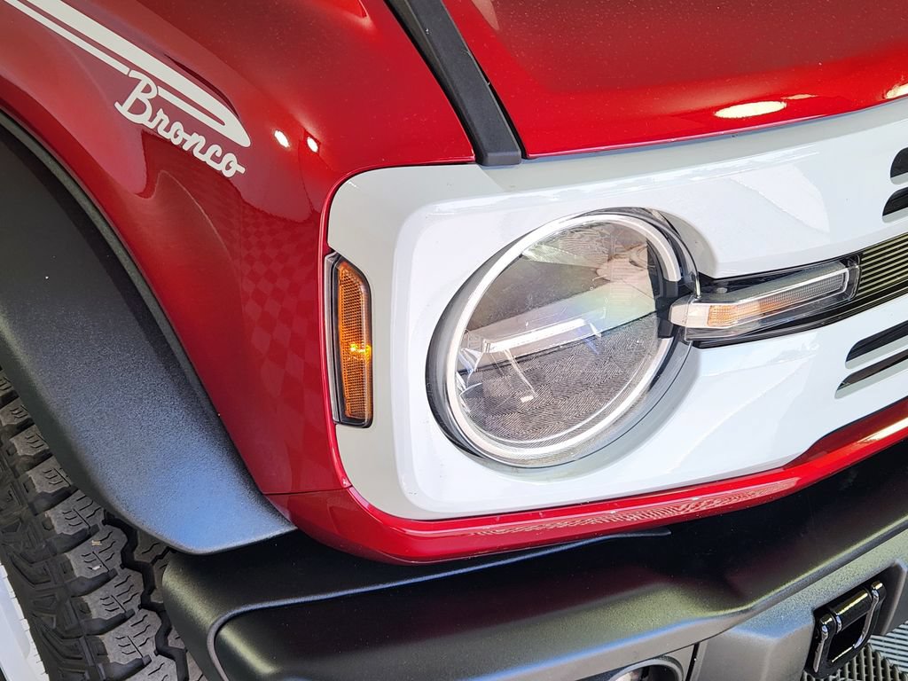 Used 2025 Ford Bronco Heritage Edition AWD/4WD image 10