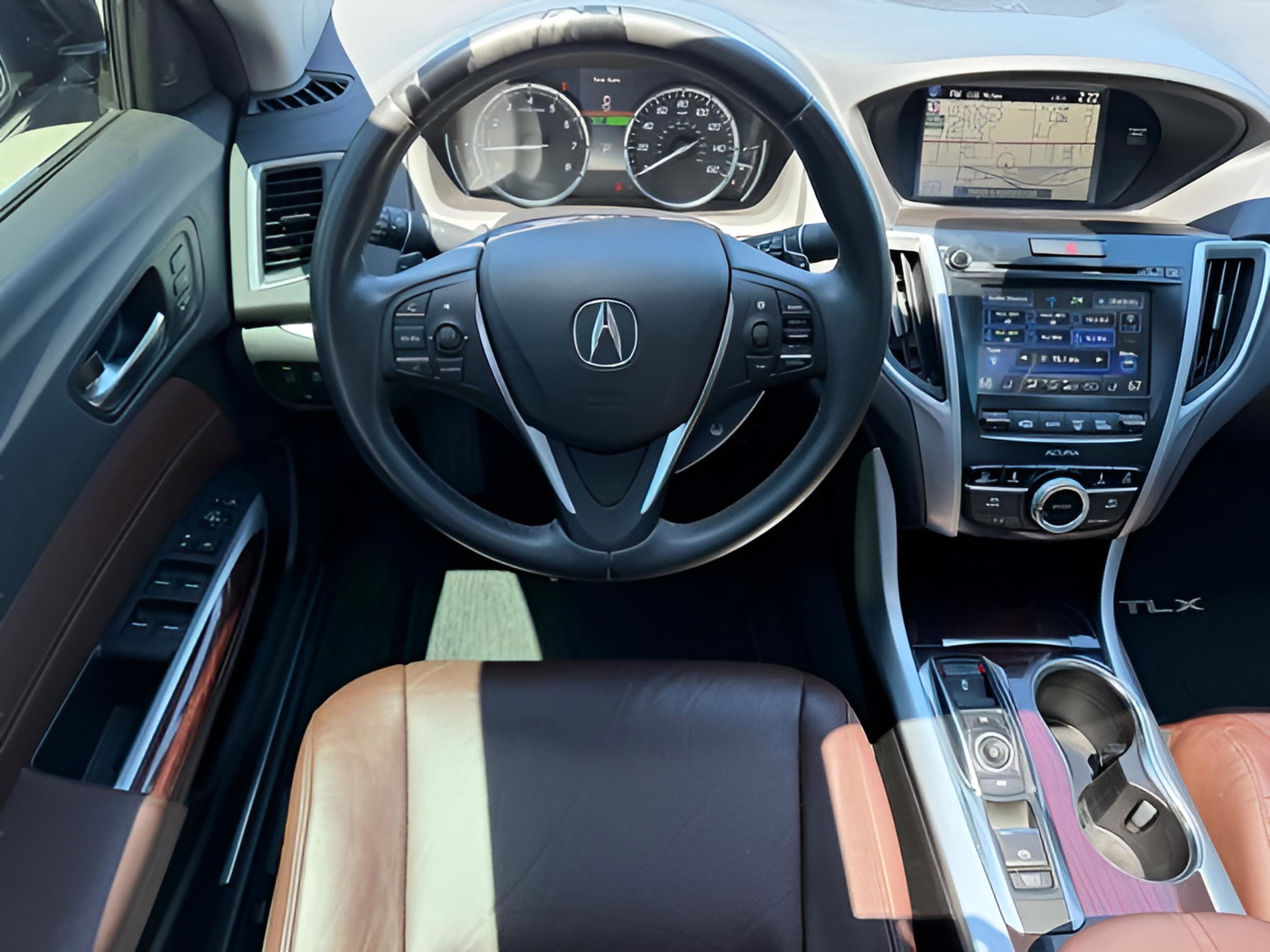 Used 2015 Acura TLX V6 w/ Technology Package FWD image 9