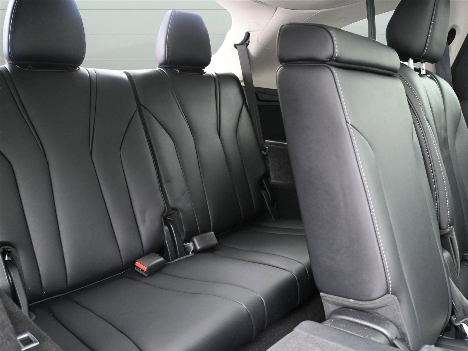 Certified 2023 Acura MDX SH-AWD w/ Technology Package image 22