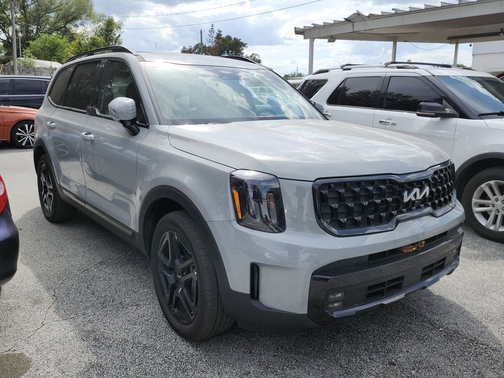 Certified 2024 Kia Telluride SX Prestige X-Line AWD/4WD image 1