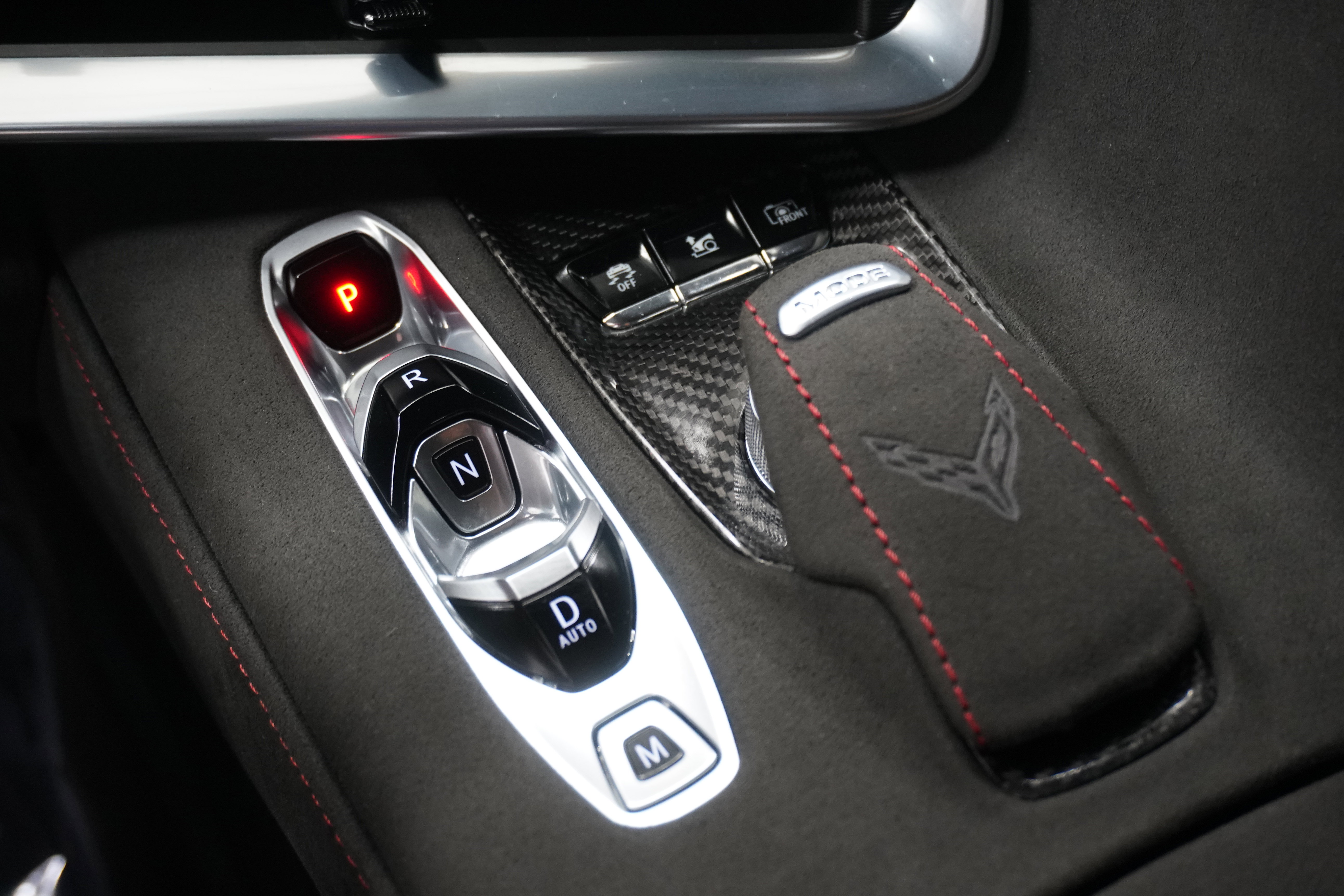 Used 2021 Chevrolet Corvette Stingray Premium Cpe w/ Z51 Performance Package image 26