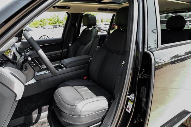New 2027 Land Rover Range Rover Long Wheelbase SE AWD/4WD image 39