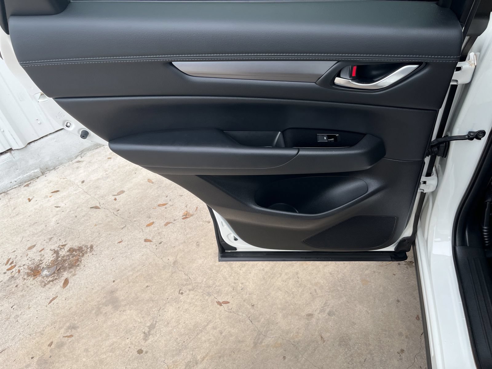 Used 2019 MAZDA CX-5 Touring FWD image 13