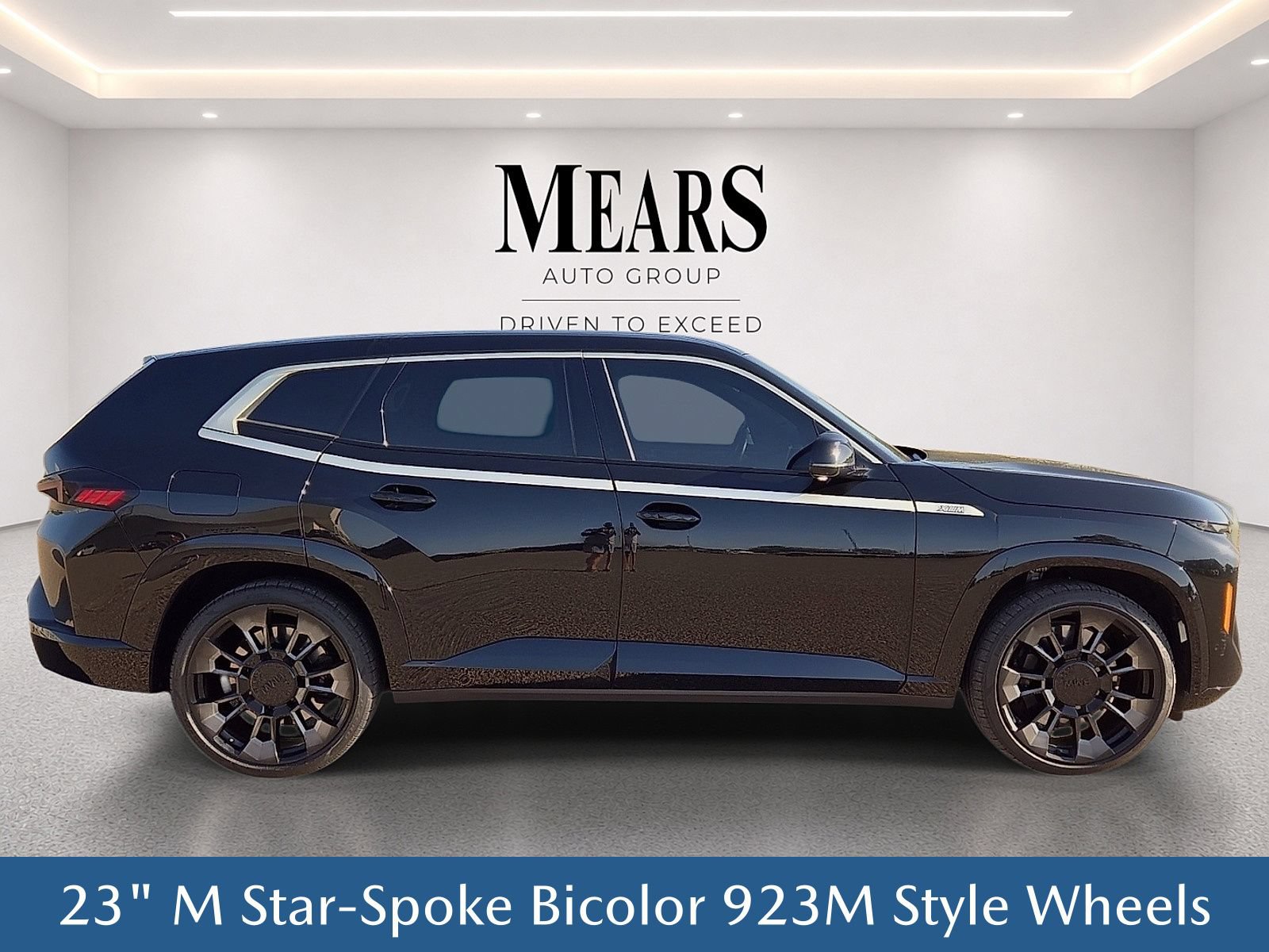 Used 2023 BMW XM AWD/4WD image 7