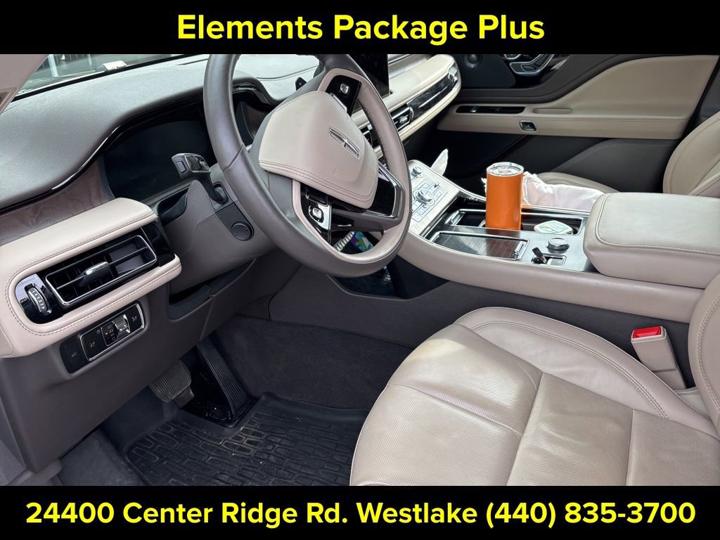 Used 2024 Lincoln Aviator Reserve w/ Equipment Group 201A AWD/4WD image 13
